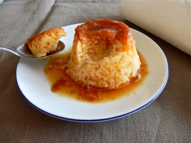 Flan de huevo individual