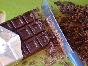 Troceando el chocolate