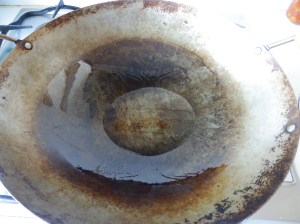 Añadiendo el aceite